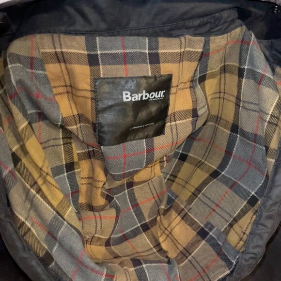 Barbour Beaufort Jacket, Size 40, Navy Blue, with Detachable Hood - Picture 7 of 9